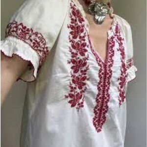 Anthropologie Floreat off white bohemian Top with Red Embroidery in EUC festival
